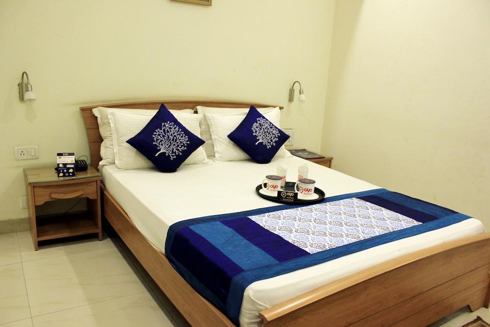 Hotel Treebo Palm Tree Palam Vihar à Gurgaon Extérieur photo