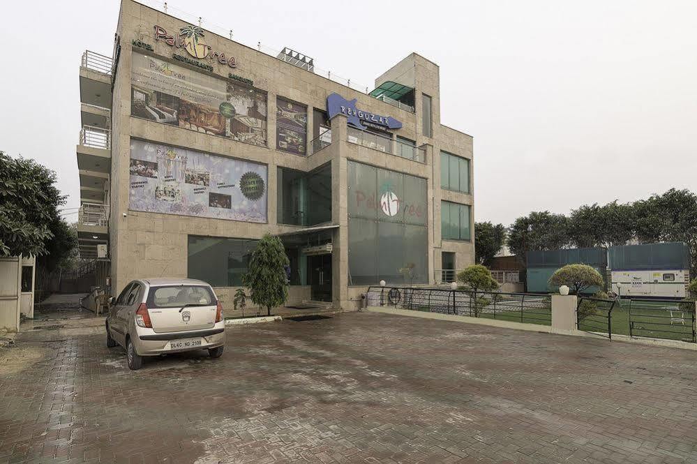 Hotel Treebo Palm Tree Palam Vihar à Gurgaon Extérieur photo